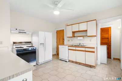 290-292 Grandview Terrace, Hartford, CT 06114 - Photo 21