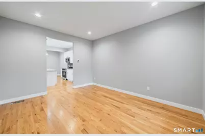 659A Meriden Avenue, Southington, CT 06489 - Photo 17