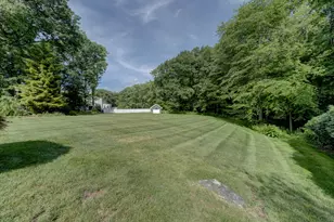 13 Executive Hill Rd, Wolcott, CT 06716 - Photo 5
