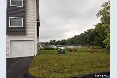 33 Main Street #8, Meriden, CT 06451 - Photo 3