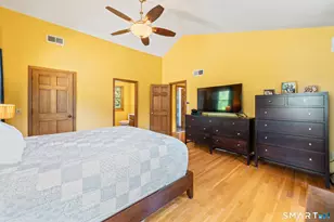 26 Corbin Rd, Hamden, CT 06517 - Photo 29