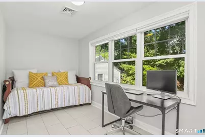 118 Brooklawn Terrace, Fairfield, CT 06825 - Photo 7