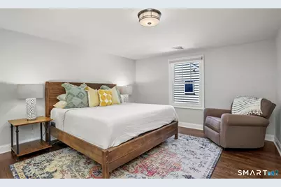 118 Brooklawn Terrace, Fairfield, CT 06825 - Photo 9