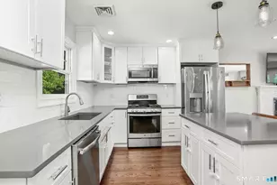 118 Brooklawn Terrace, Fairfield, CT 06825 - Photo 5