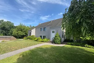 74 Hollister Way S, Glastonbury, CT 06033 - Photo 3