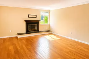 74 Hollister Way S, Glastonbury, CT 06033 - Photo 9