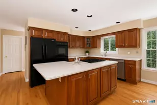 6 Valley Ct, Bethel, CT 06801 - Photo 13