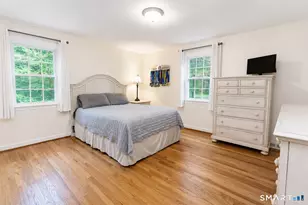 8 Lawton Dr, Simsbury, CT 06070 - Photo 15