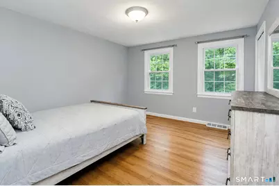 8 Lawton Drive, Simsbury, CT 06070 - Photo 19