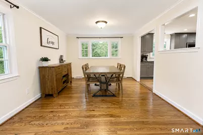 8 Lawton Drive, Simsbury, CT 06070 - Photo 11