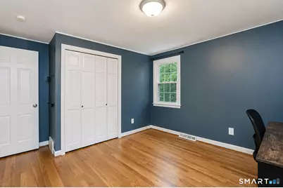 8 Lawton Drive, Simsbury, CT 06070 - Photo 23
