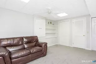 606 Foxboro Dr, Norwalk, CT 06851 - Photo 17
