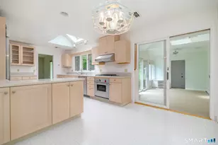 79 Janes Ln, Stamford, CT 06903 - Photo 11