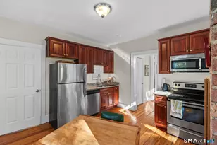 139 Girard Ave, Hartford, CT 06105 - Photo 17