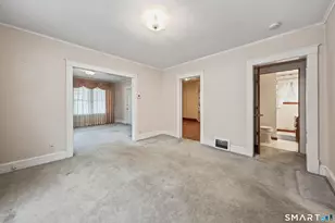 917 Cooke St, Waterbury, CT 06704 - Photo 9