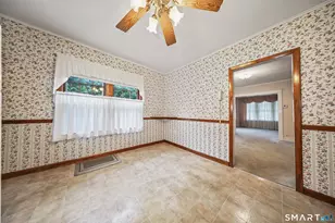 917 Cooke St, Waterbury, CT 06704 - Photo 5