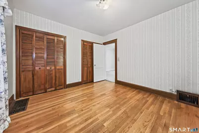 917 Cooke Street, Waterbury, CT 06704 - Photo 13