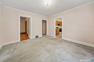 917 Cooke St, Waterbury, CT 06704 - Photo 11
