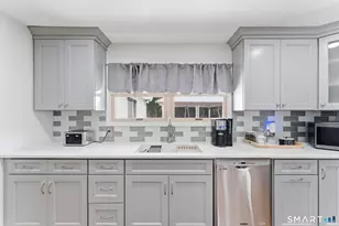 289 Indigo St, Groton, CT 06355 - Photo 11