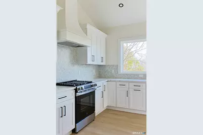 113 Prospect Avenue, West Haven, CT 06516 - Photo 11