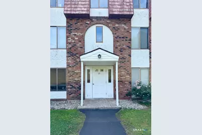 95 Woodsedge Drive #2C, Newington, CT 06111 - Photo 1