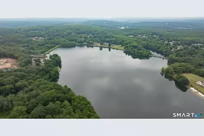 4 Oakengate Road, Wolcott, CT 06716 - Photo 11