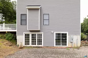 4 Oakengate Rd, Wolcott, CT 06716 - Photo 7