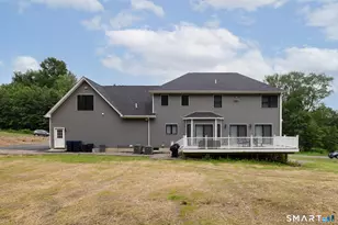 4 Oakengate Rd, Wolcott, CT 06716 - Photo 3