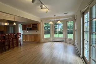 9 Lemay St, West Hartford, CT 06107 - Photo 15