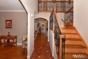 5 Biltmore Ct, Avon, CT 06001 - Photo 5