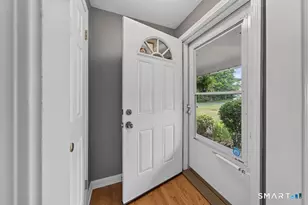 20 West End Ave, Branford, CT 06405 - Photo 7