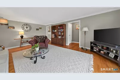 20 W End Avenue, Branford, CT 06405 - Photo 5