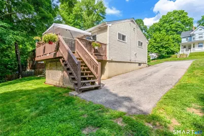 30 Maplewood Street, Waterbury, CT 06708 - Photo 9