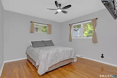 30 Maplewood Street, Waterbury, CT 06708 - Photo 27