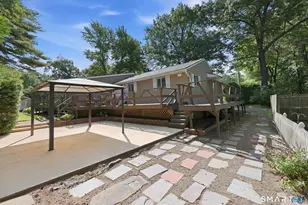 186 Jackson Dr, Suffield, CT 06093 - Photo 33