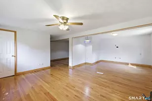 186 Jackson Dr, Suffield, CT 06093 - Photo 9