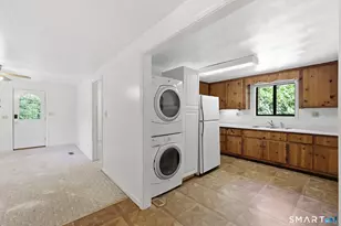 186 Jackson Dr, Suffield, CT 06093 - Photo 17