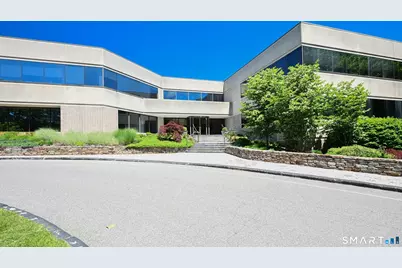 90 Grove Street #102, Ridgefield, CT 06877 - Photo 5