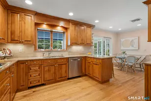 107 Buckboard Ln, Fairfield, CT 06824 - Photo 13