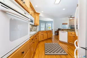 69 Elizabeth Dr, Southington, CT 06489 - Photo 17