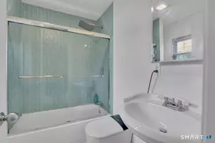 302 Ashmun St, New Haven, CT 06511 - Photo 9