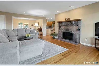 49 Walnut Hill Road, Bethel, CT 06801 - Photo 9