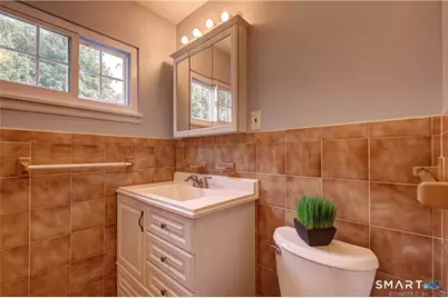 24 Beau Street, Norwalk, CT 06850 - Photo 5