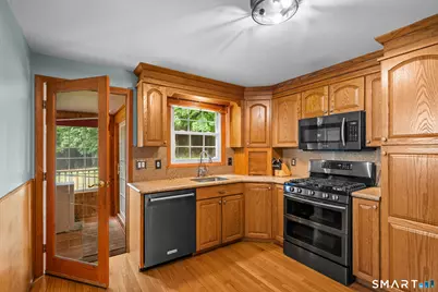 95 Bernard Road, Berlin, CT 06037 - Photo 7