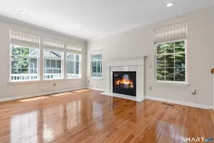 14 Cambridge Dr, Danbury, CT 06811 - Photo 5
