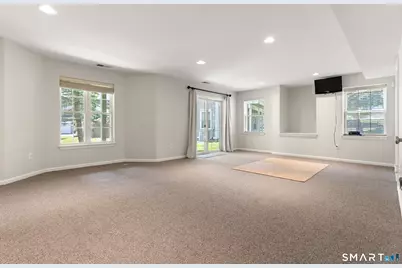 14 Cambridge Drive #14, Danbury, CT 06811 - Photo 37