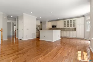 14 Cambridge Dr, Danbury, CT 06811 - Photo 7