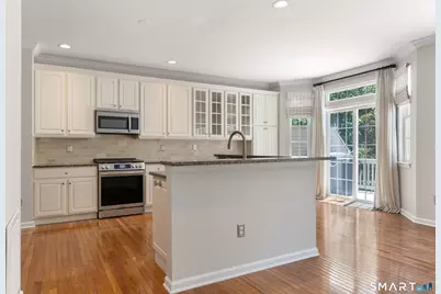 14 Cambridge Drive #14, Danbury, CT 06811 - Photo 9