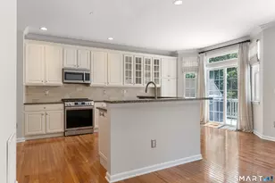 14 Cambridge Dr, Danbury, CT 06811 - Photo 9
