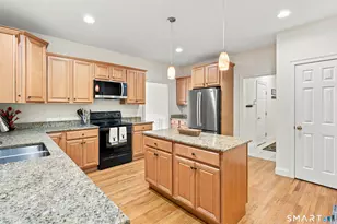 29 Chilstone Ln, Manchester, CT 06040 - Photo 11